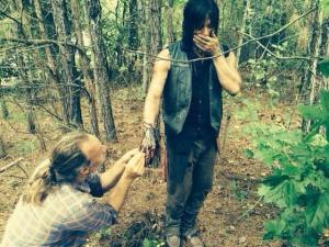 《行尸走肉 The Walking Dead》重磅新闻!原本在漫画Rick断了右手的剧情,可能转到弩哥身上!!! 《行尸走肉 The Walking Dead》重磅新闻!原本在漫画Rick断了右手的剧情,可能转到弩哥身上!!!